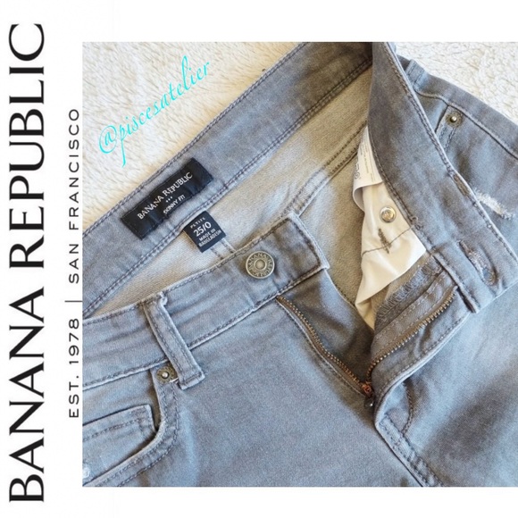 Banana Republic Skinny Fit Distressed Jeans in Light Gray Wash, Women’s Size 25P - Picture 6 of 10